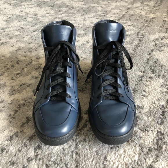 Balenciaga Lace Up Boots - Picture 2 of 8